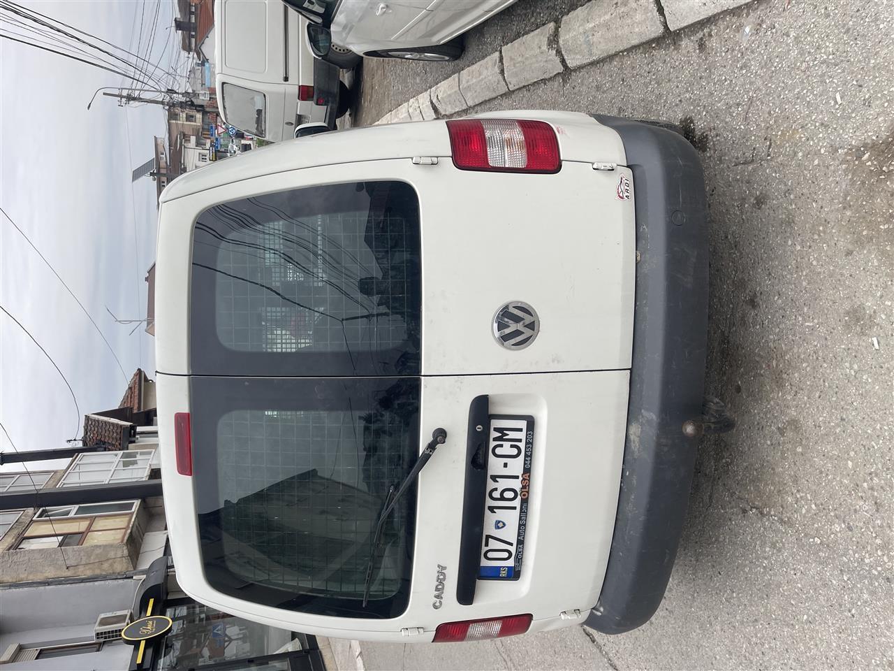 Pikapi-caddy-me-klim-