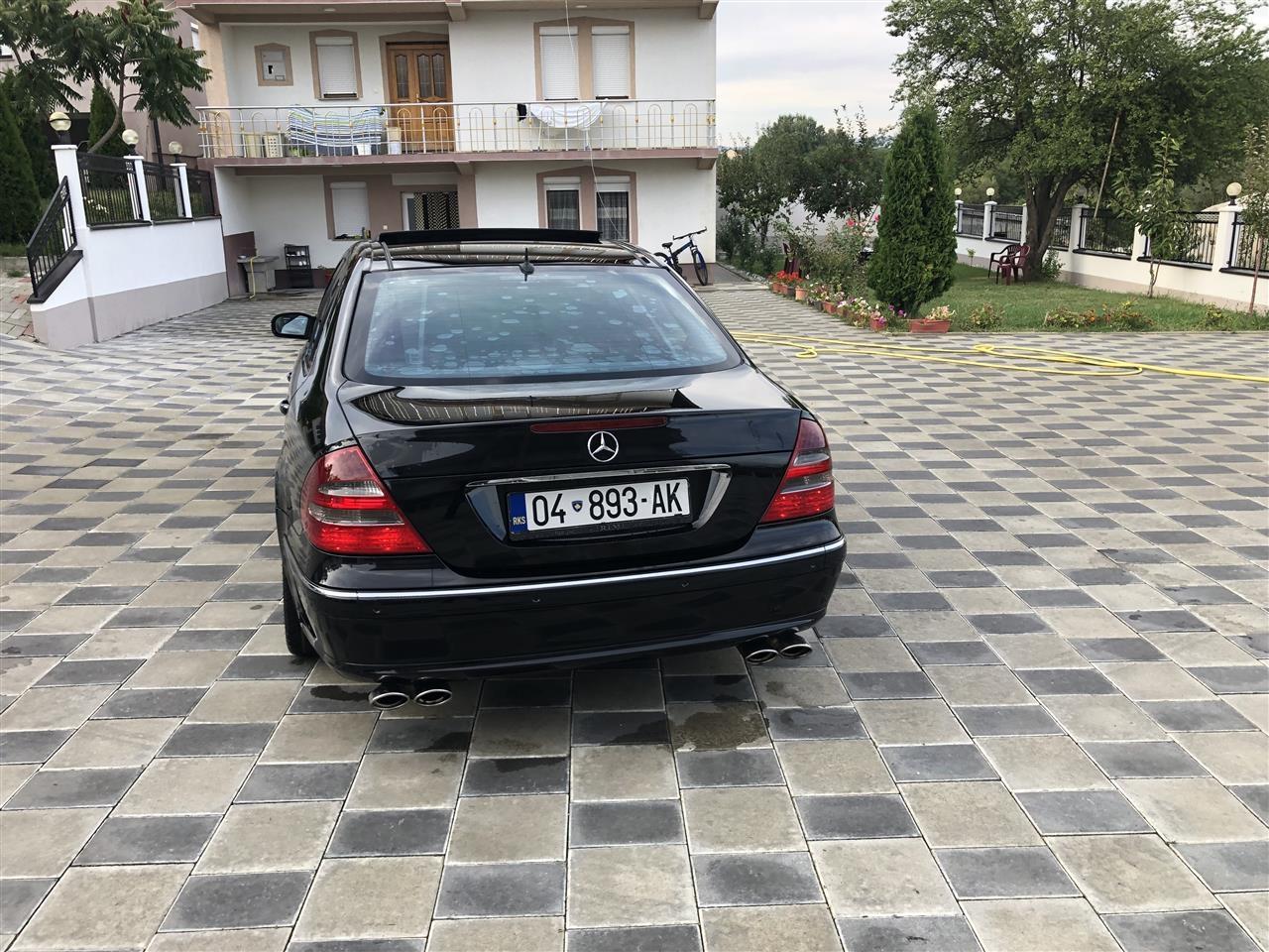 Mercedes