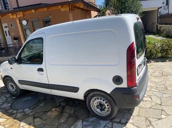 pikabi renault kango she’s per pjes 