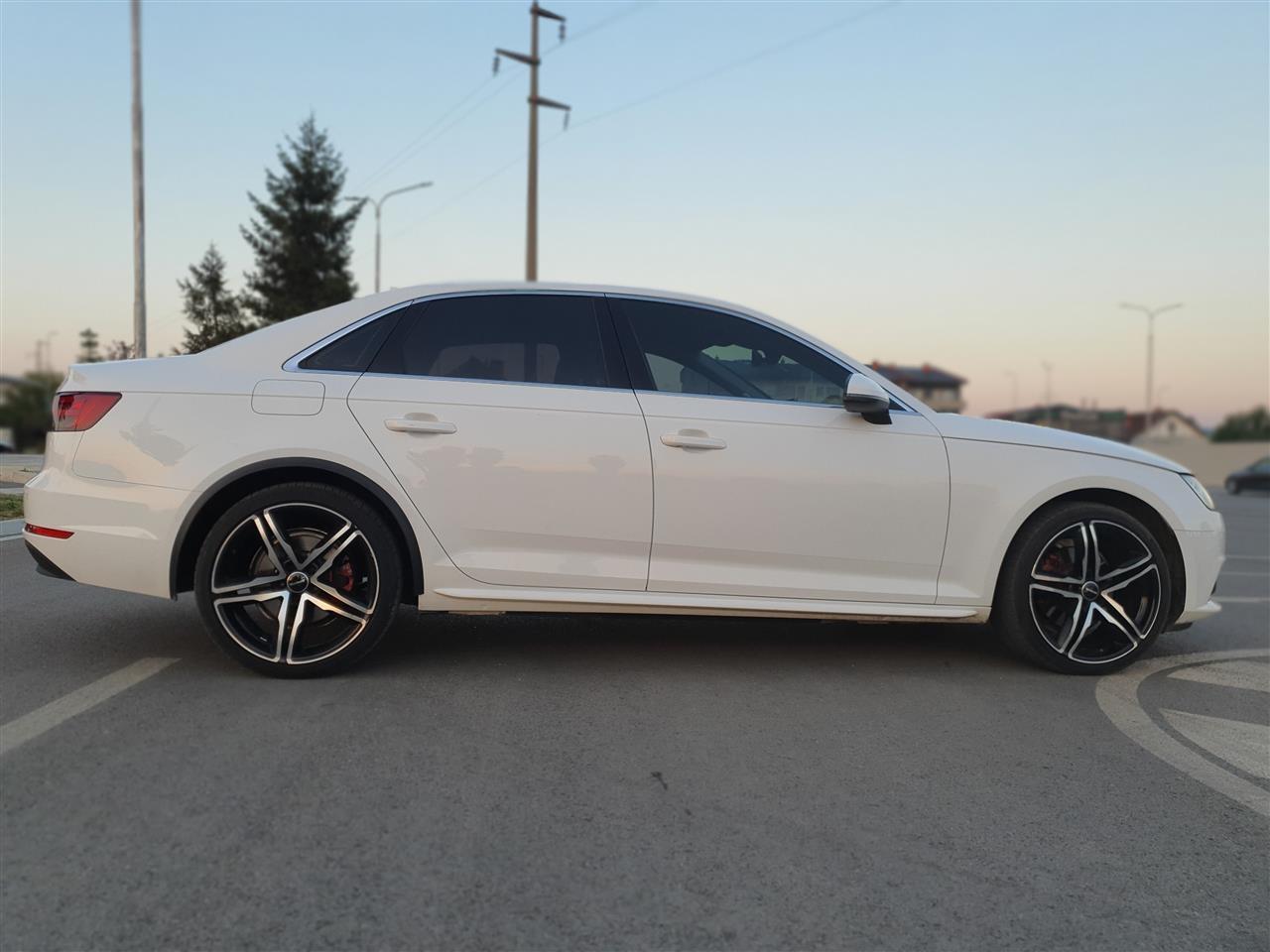 Audi-A4-2016