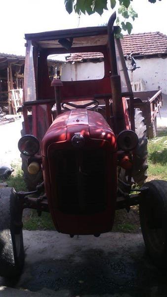 Traktor-IMT-539