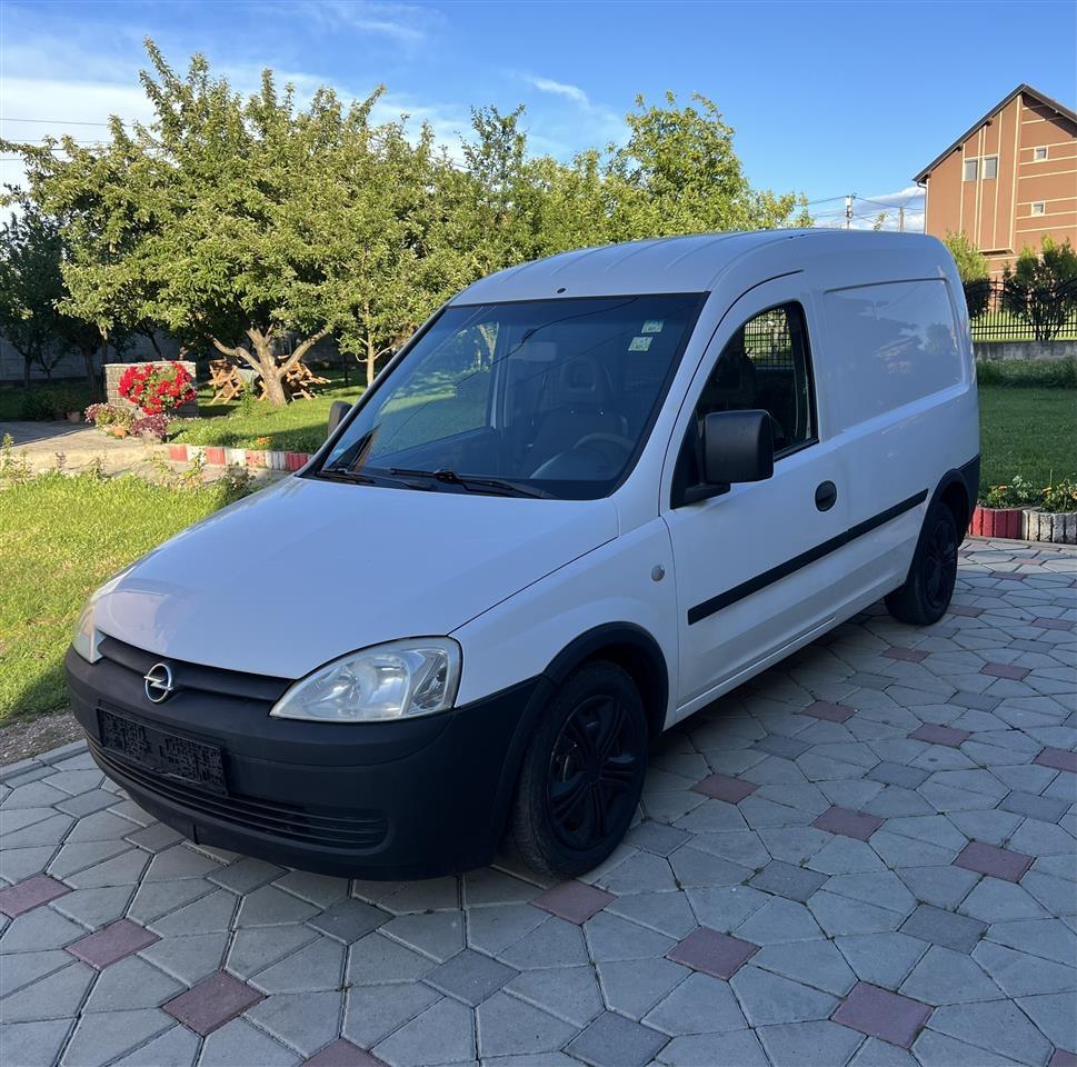 Opel-combo-pikap--
