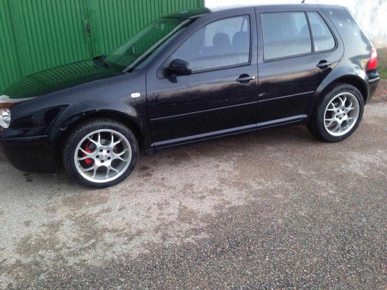 VW-GOLF-4