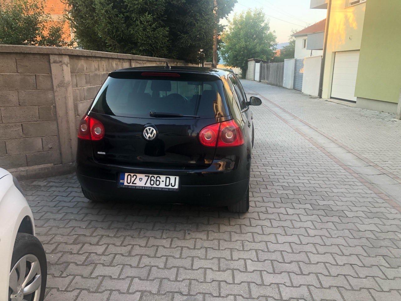 VW-Golf-5e-