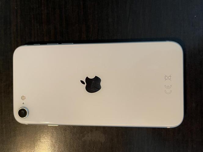 iPhone SE