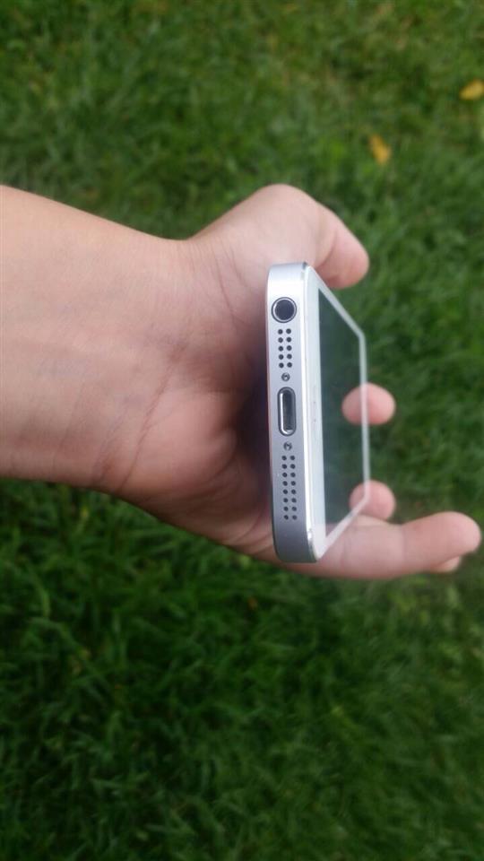 Shitet-Iphone-5-