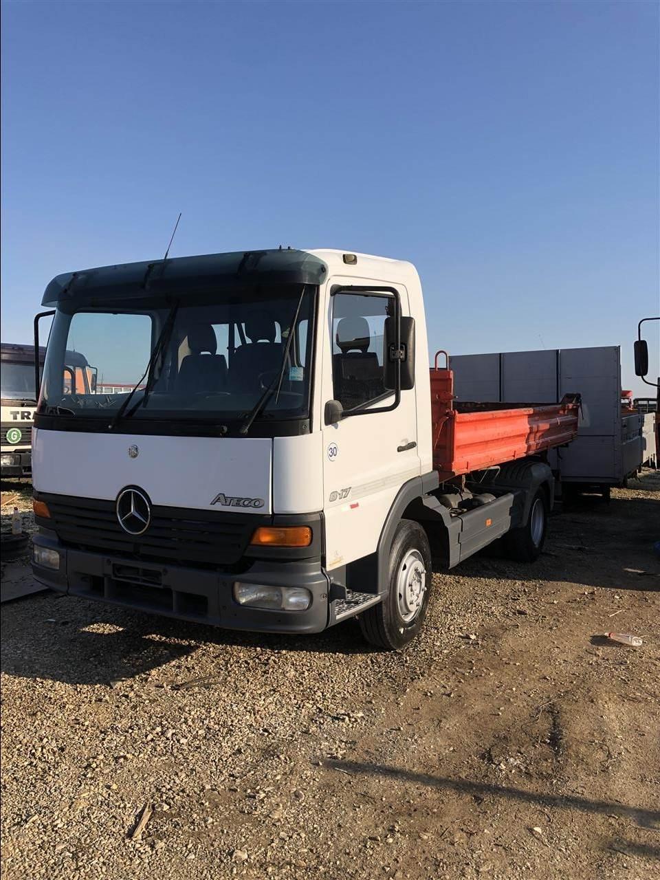 Atego-kipper-