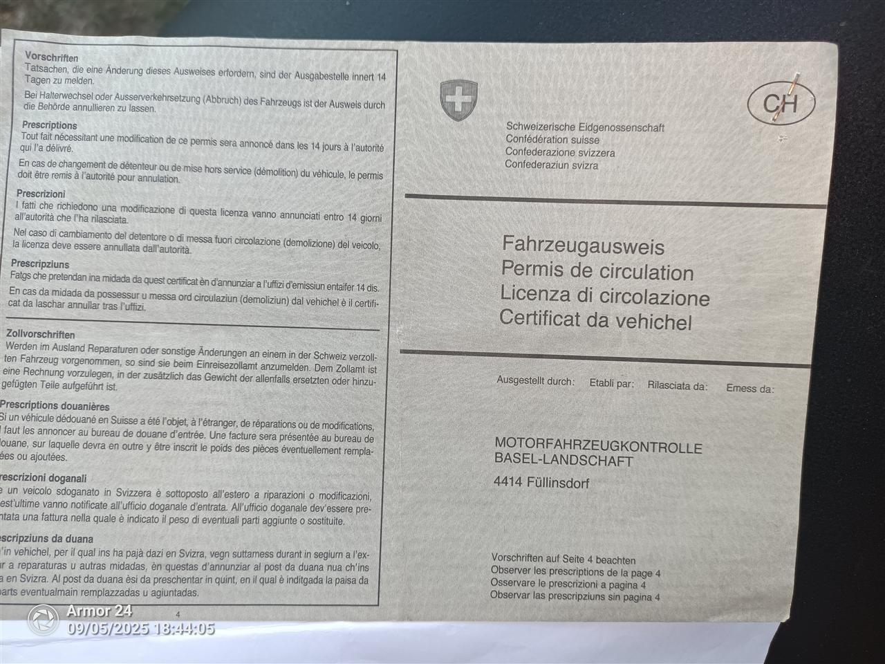 Shitet-skuteri-i-firmes-RGB-ne-gjendje-si-i-ri-i-doganum