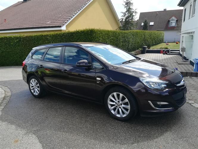 Opel Astra 