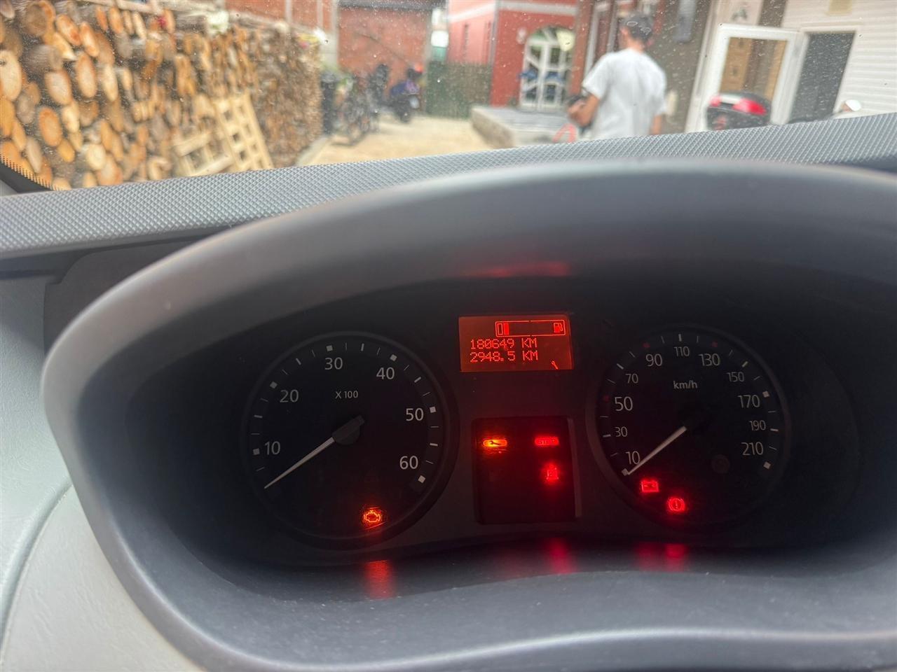 Renault-Traffic
