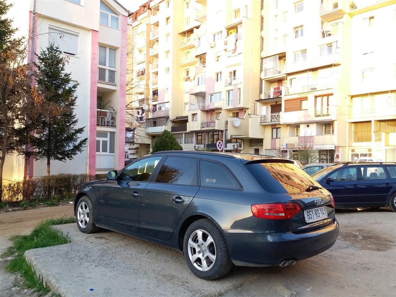 Audi-A4