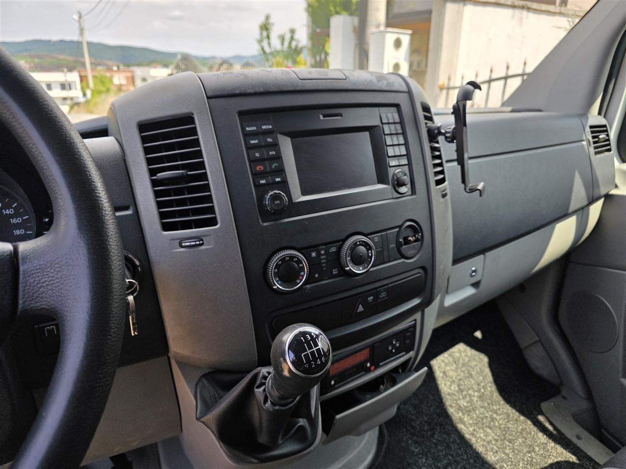 VW-Crafter--Viti-2016