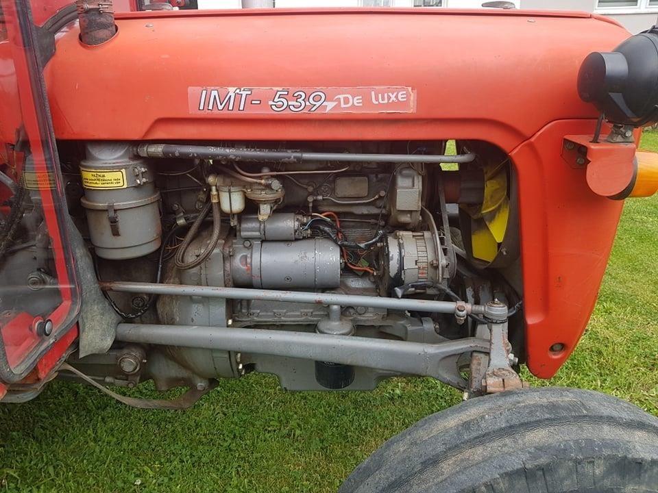Traktor-IMT-539