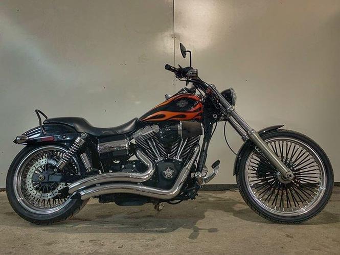 Harley-Davidson Dyna Wide Glide