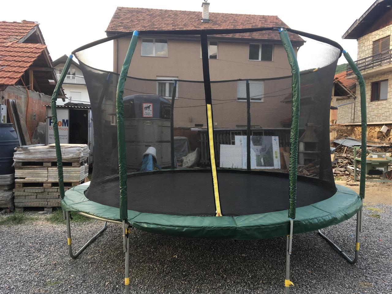 Trampolin