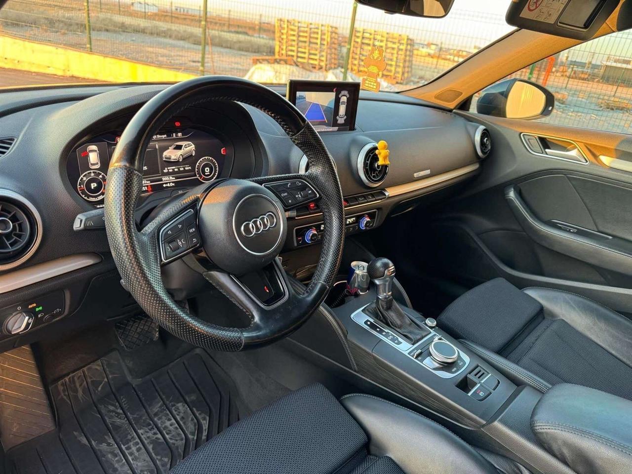 SHITET-AUDI-A3