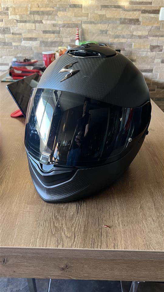 Helmet-Scorpion-