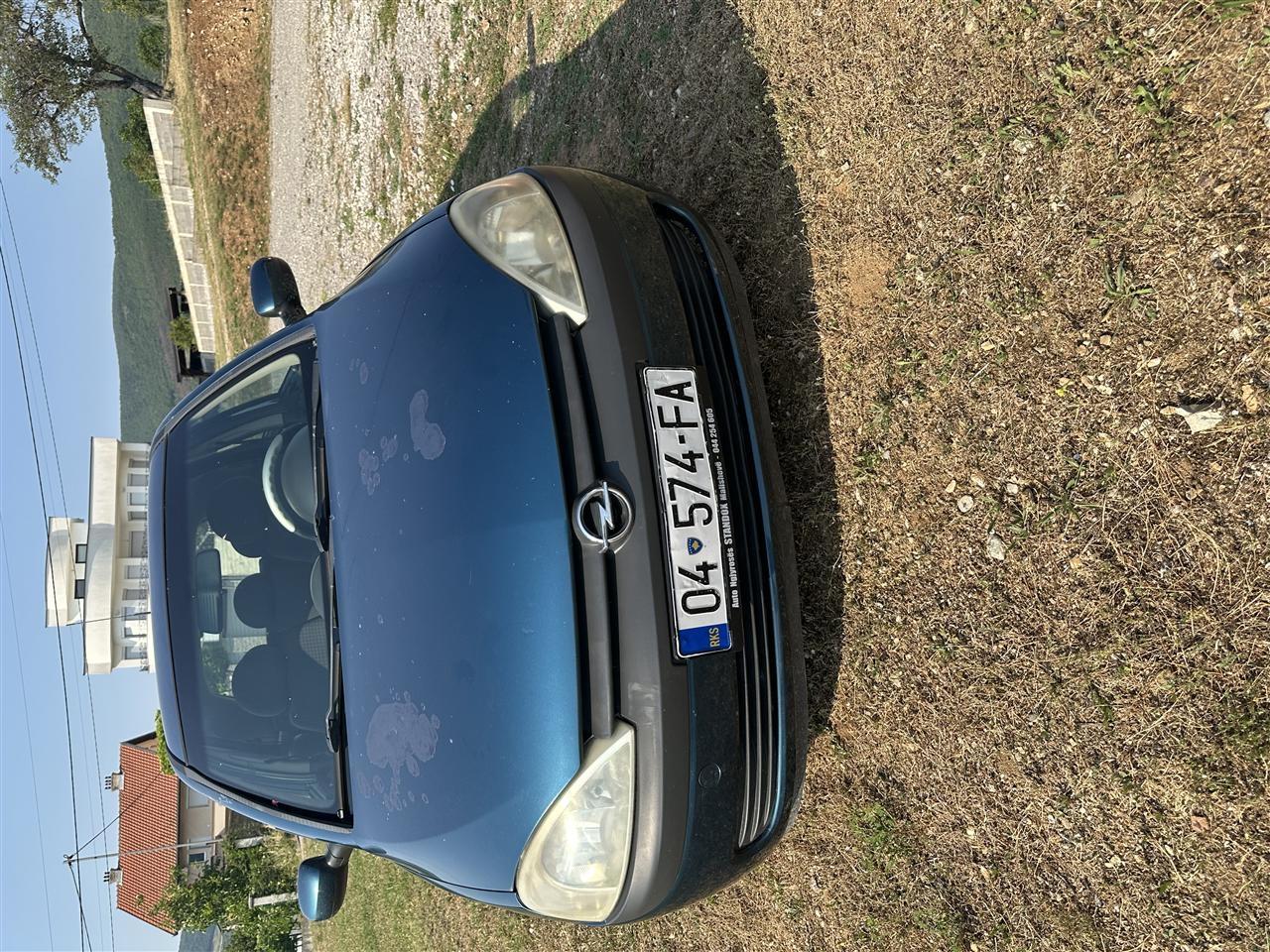 Opel-Corsa-C-1-2-Benzine