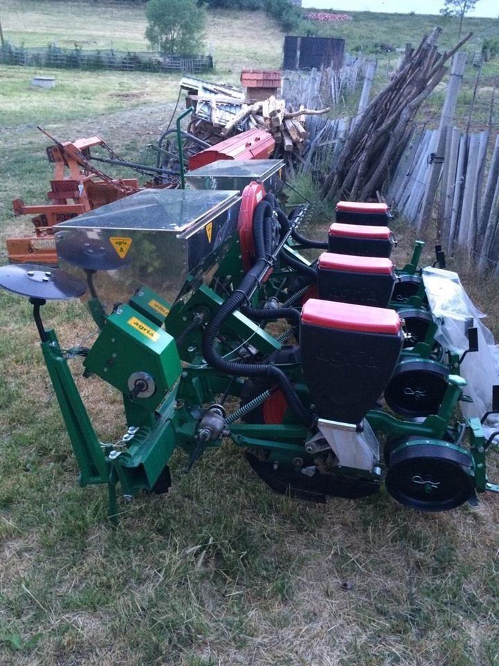 TRAKTOR