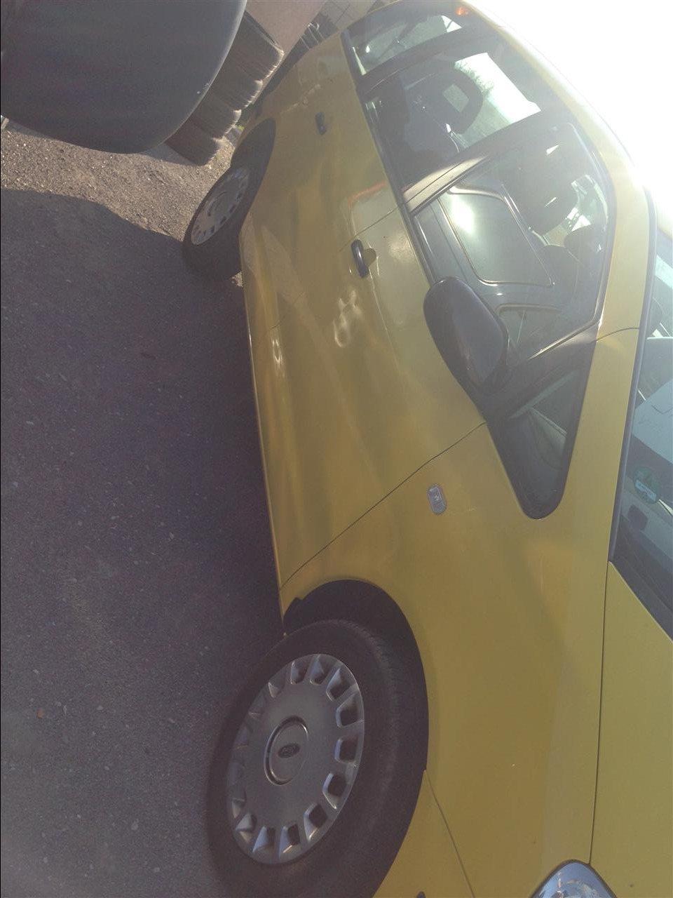 Ford-galaxy-