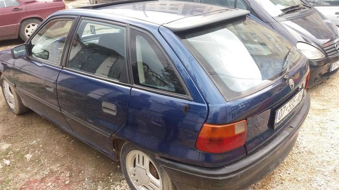 Opel astra