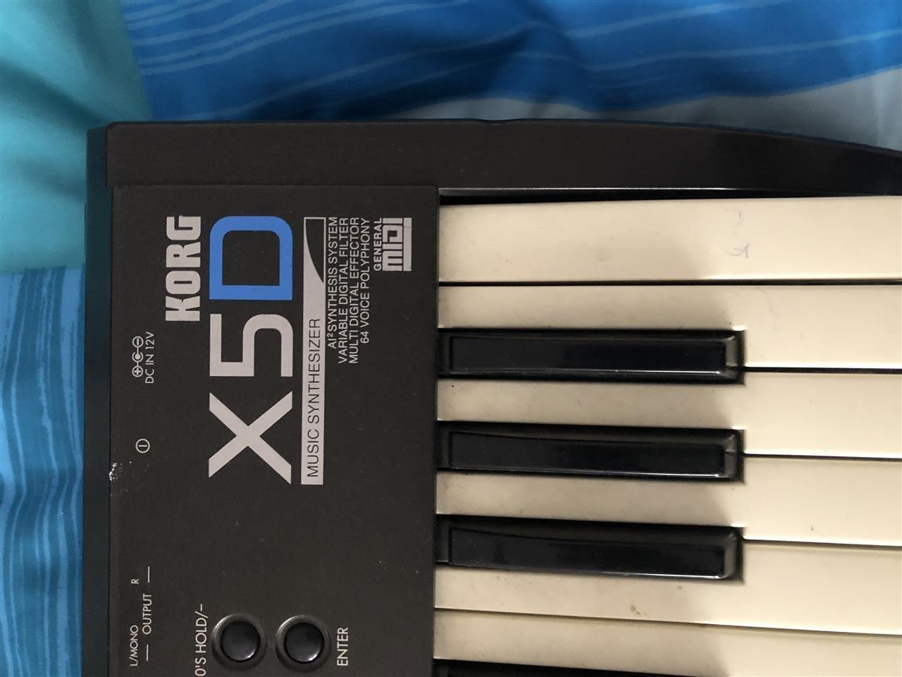 Shitet-korg-X5d-