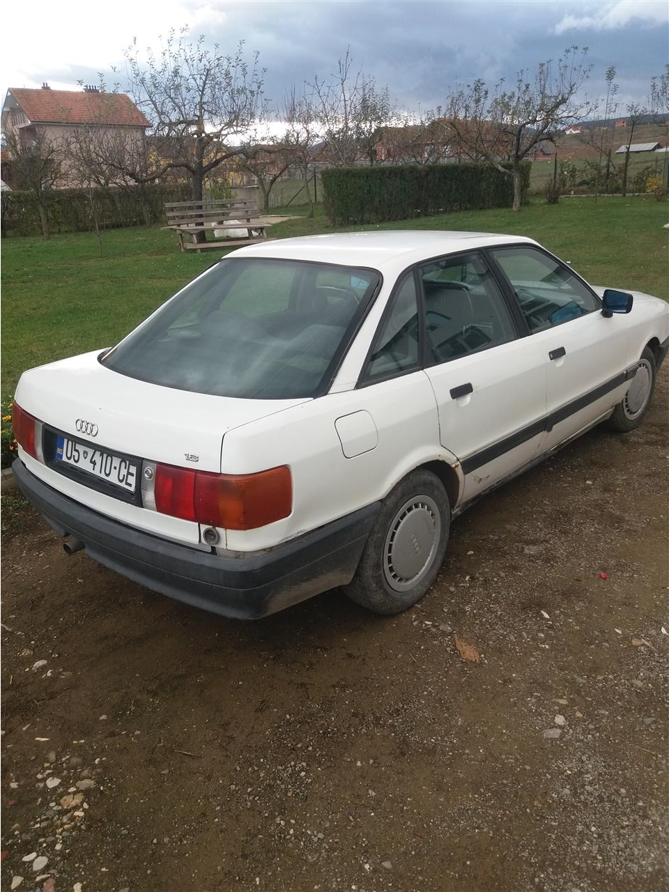 Audi-80-