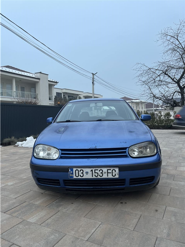 GOLF 4