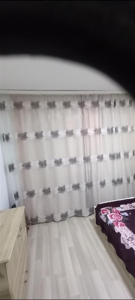 Banes-me-Qera-te-Besi-Regllazh-në-Fushë-Kosovë