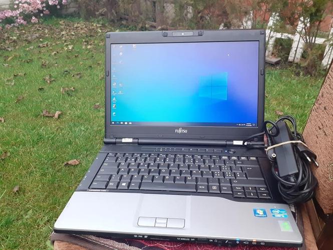 Laptop