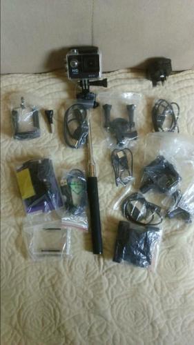 Action camera 