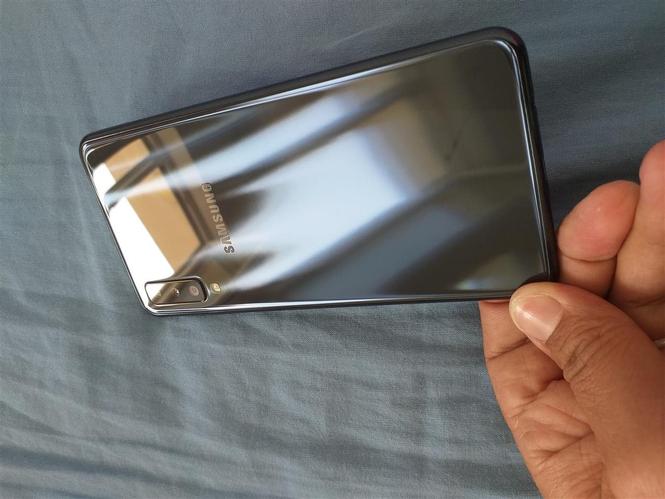 Samsung A7