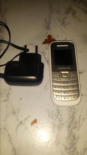 Samsung E1200I