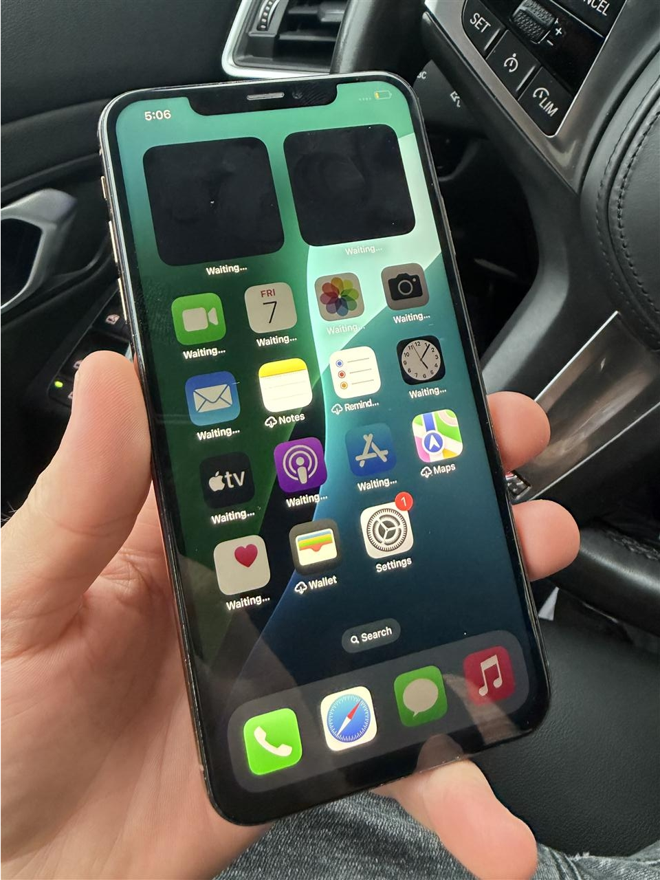 Iphone-Xs-Max-CE