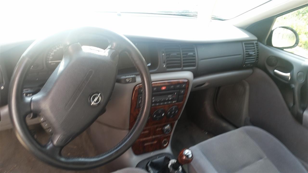OPEL-VECTRA-B