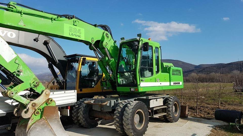 Liebherr--576-2plus2