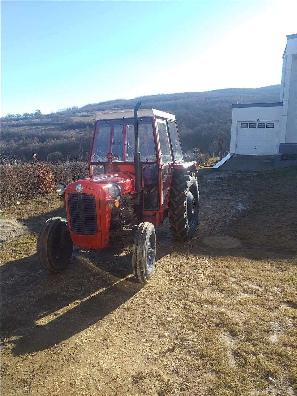 Traktor