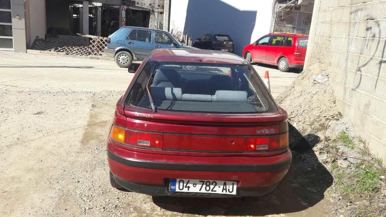 Mazda-323