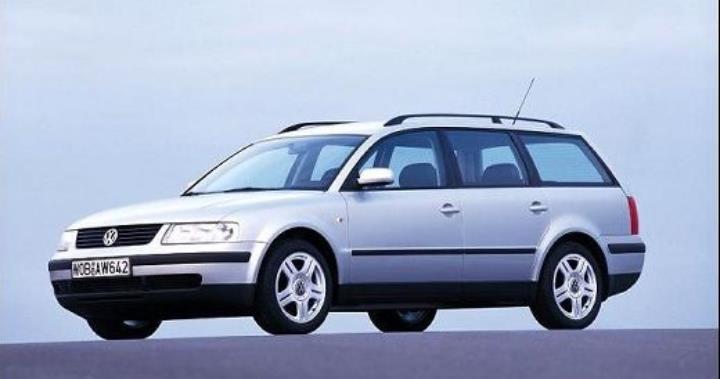 VW-PASSAT