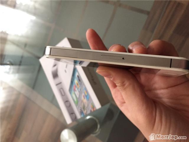iPhone 4s