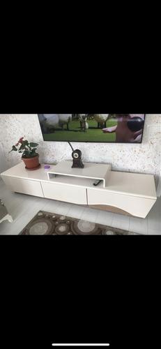 Komda dhe Tavolina