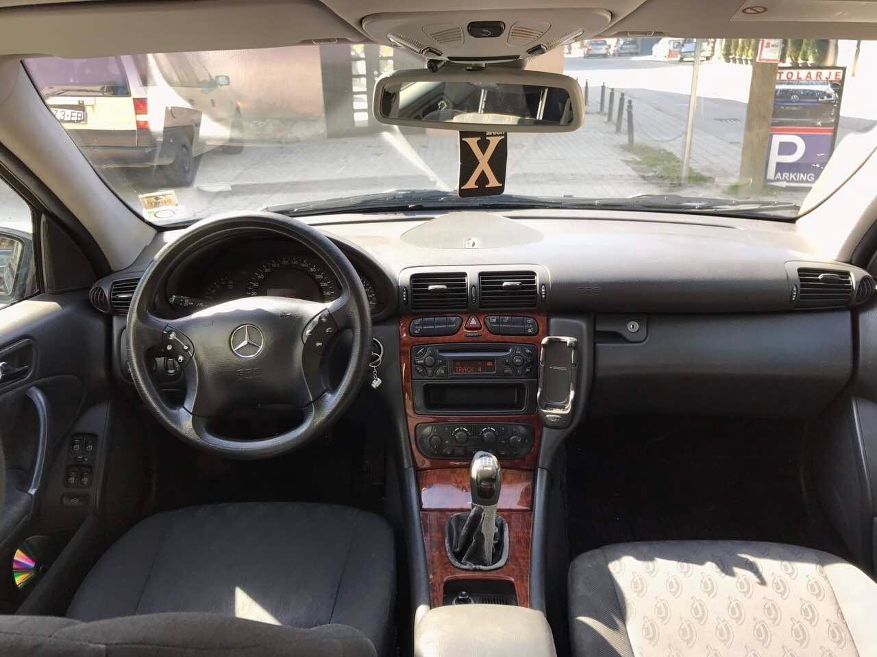Mercedes--C200-CDI-2001
