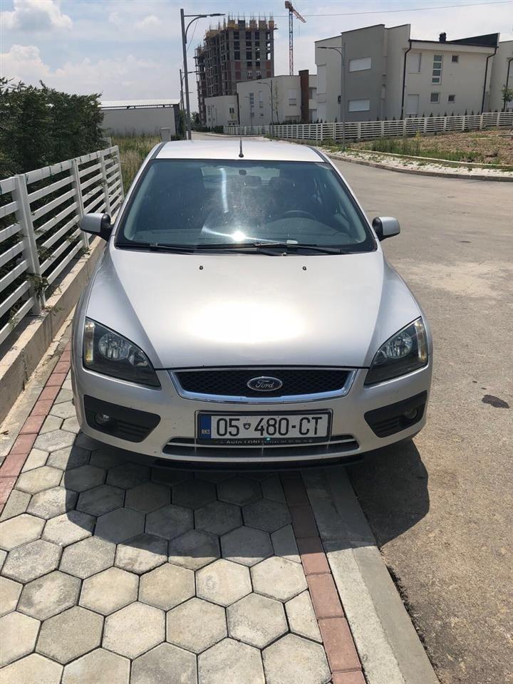 Shitet-Ford-Focus-2005