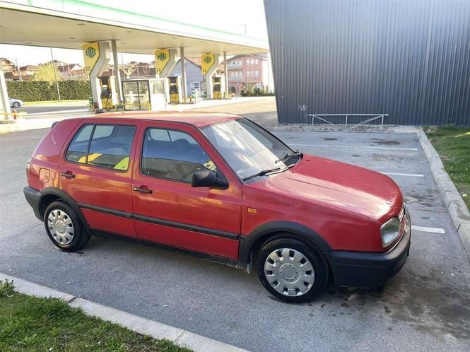 Golf 3