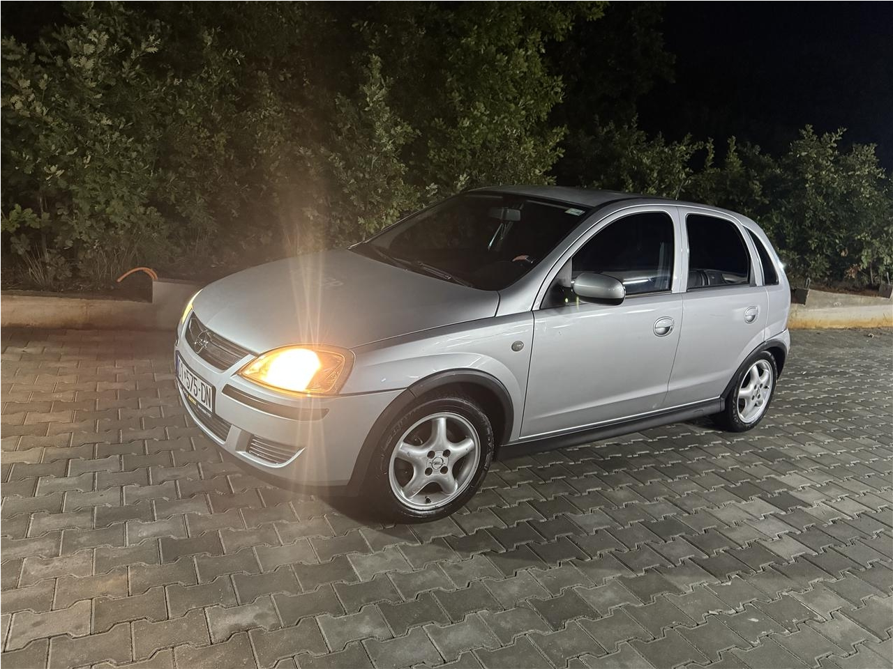 Opel-Corsa