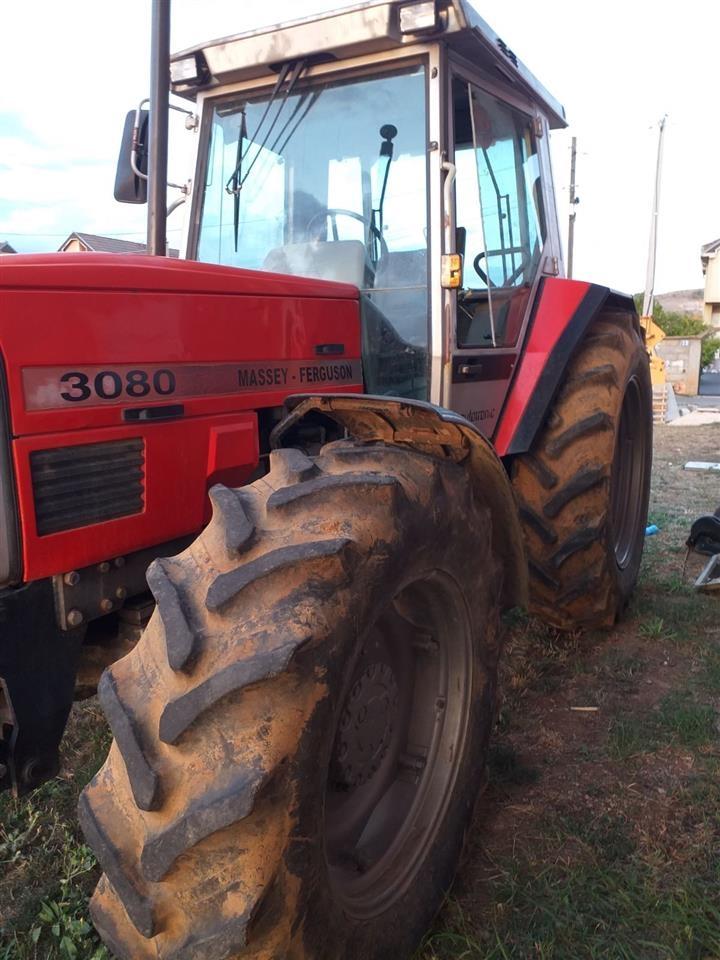 traktor-masey-ferguson-