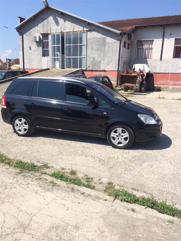 Opel-Zafira
