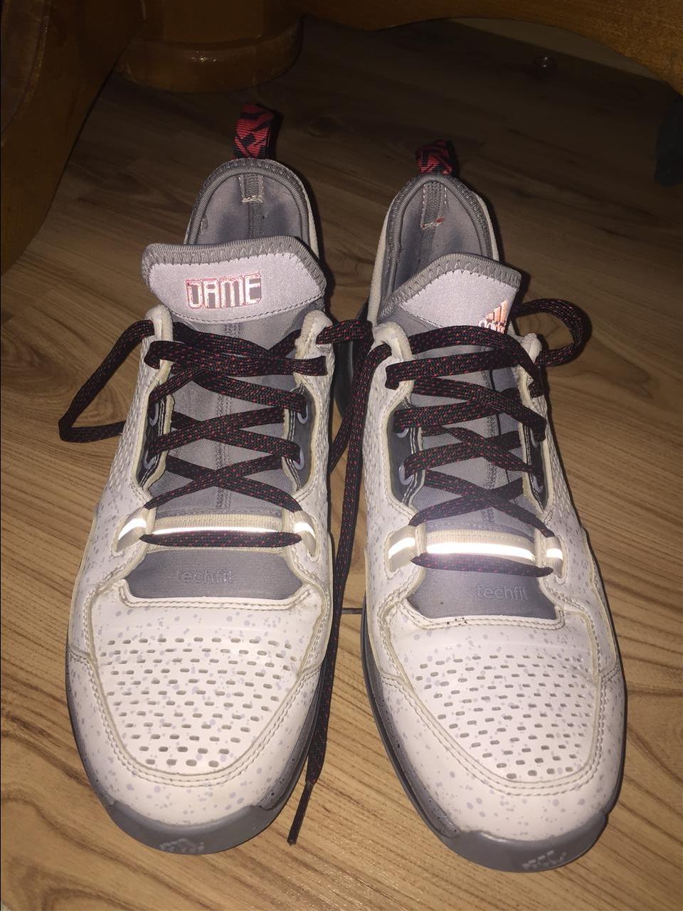 Adidas-Lillard-45-