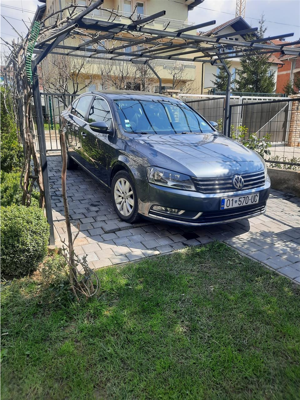PASSAT-B7--2014