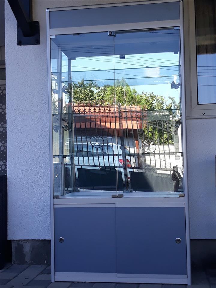 Vitrina